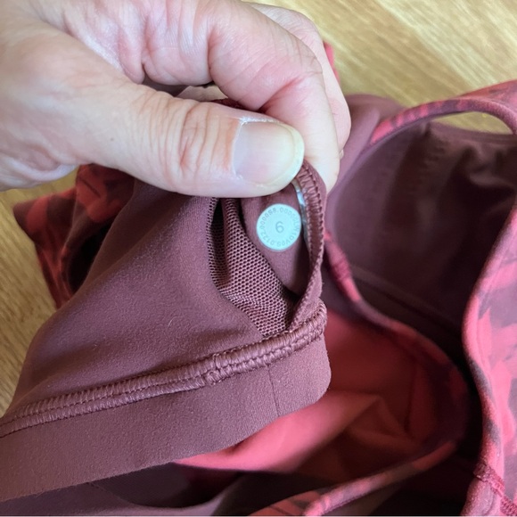 lululemon athletica Align Burgundy Patterned Sports Bra - Picture 3 of 3